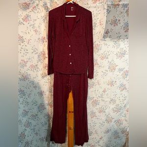 Women’s Sz XXL Soft Pajama Set Top and Pants  Stars Above Brand